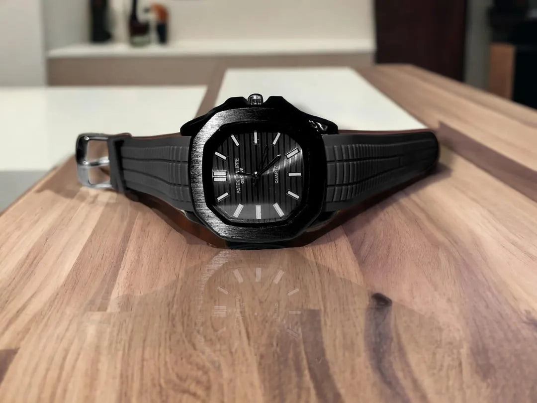 Men's Water Resistant Quartz Watch - 1 Pc with Textured Rubber Strap