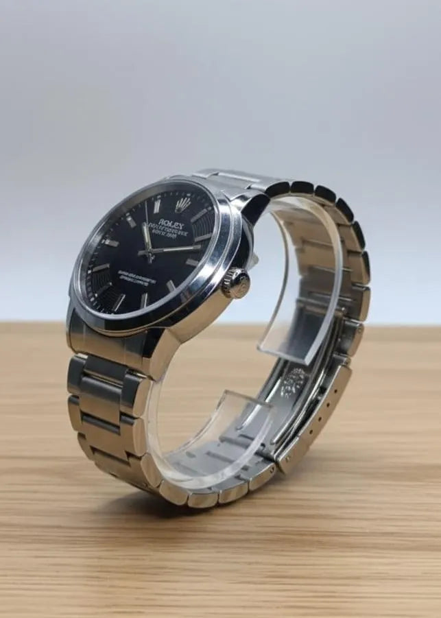 Premium Silver Chain Strap Analog Watch for Men – Stylish Stainless Steel Watch